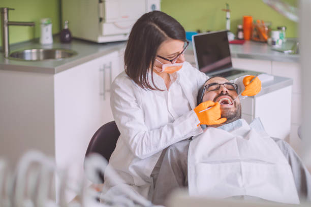 Best Emergency Root Canal Treatment in Covedale, OH